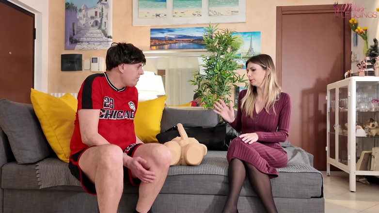 MissLeggings: První trojka bigotované nevlastní matky se sexuální panenou Tantaly