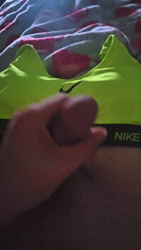 Using My Step Sis Bra to Help Me Cum in Her Green Nike Pro Sports Bra