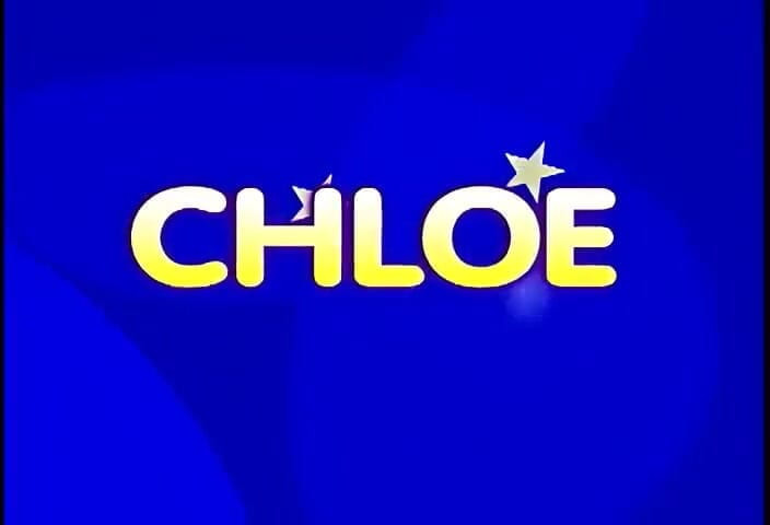Chloe 18: Süße amerikanische 18-jährige chloe 18 spielt mit Crayons