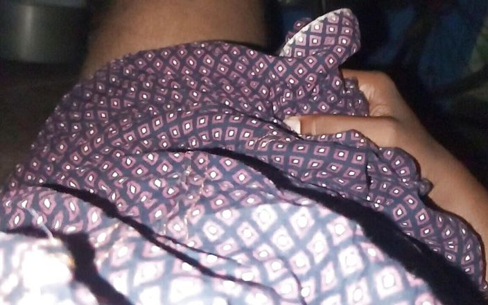 Sweet Indian cock: Anh rể và em dâu đã liếm và bú âm hộ