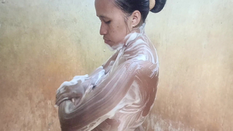 Rania: मेरे साथ शॉवर लो, My Dear