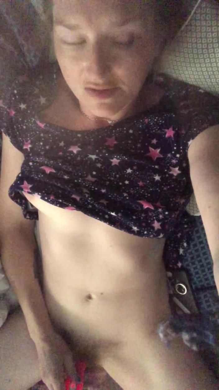 MistressWriggler: Fuck. Fuck! Fuck!!! Orgasme intens banget!