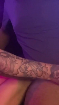 Velmi žhavý sex, miluji výměnu polibků a takhle být ošukána