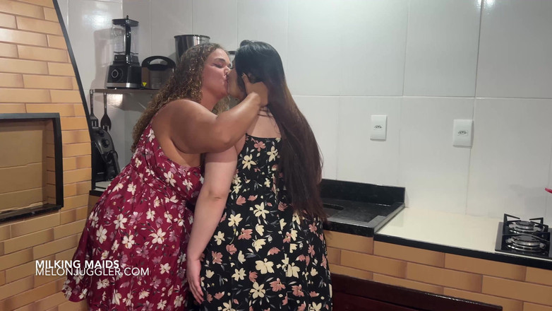 Melon Juggler: The Latina Milkmaids Analua BBW &amp; Julia Leite
