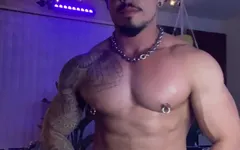 Hey, M! Check Me Out!