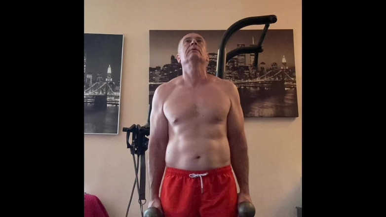 Alex Art: Saker blir skadade, saker går sönder