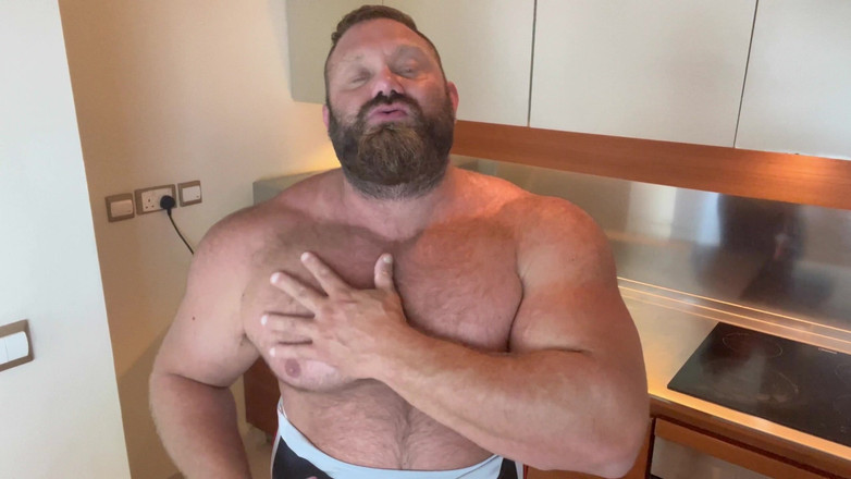 Jack stacked: L'uomo muscoloso si fa strada su di te! Il finale...