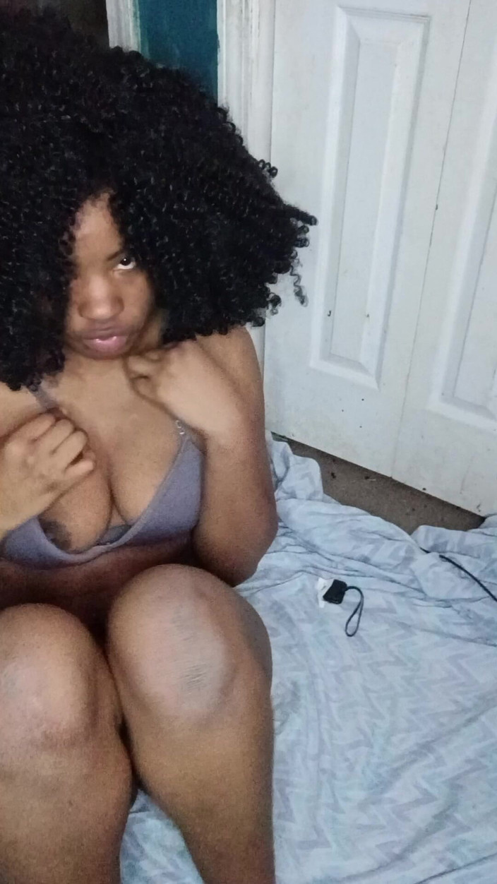 Spicymomma28: Dança exótica de perto