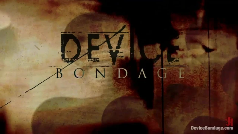 Device Bondage by Kink: Gesicht zu Gesicht (live, Teil 1)