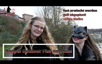 Bikergirl_97: Kencing berganda panas dari 2 pepek basah di tepi sungai