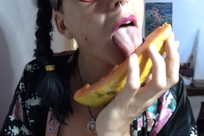 Goddess Maya: Solo MILF