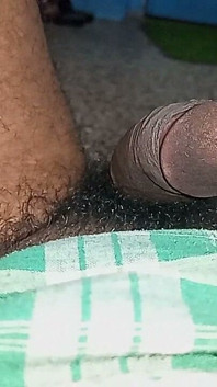 Tôi đang đụ âm hộ mà không có bao cao su và bú con cu to
