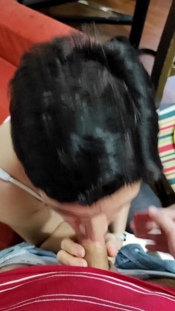 TheArtOfCum: Rychlovka! Kouření a stříkání na její Frankfurter! (a Black Jeans)