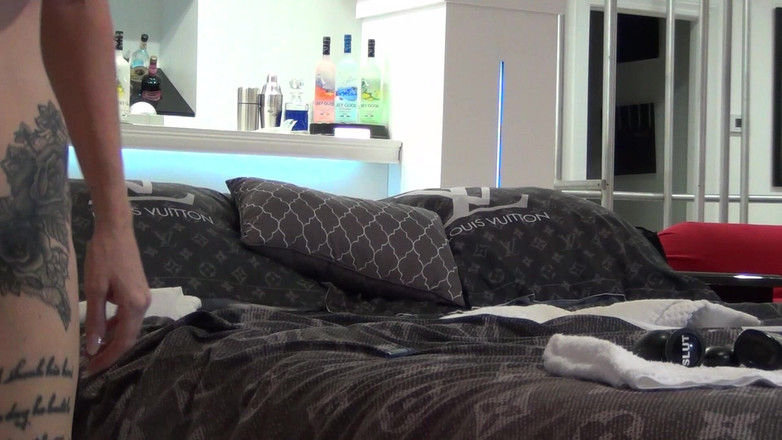 There is no safeword: Strap on Stories - Pegged - Podojené kundičkou a Znovu pegged - Otrok...