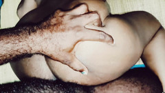 Gomathy: Tamil esposa estilo perrito duro y áspero