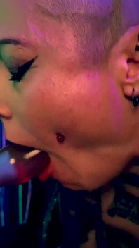 Alternative Girls Strap on Fuck
