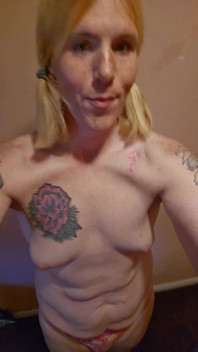 Chubby Trans Girl Bouncing up and Down