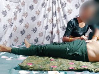 Rakul 008: Suhagrat indiancă desi suge foarte adânc și sărind pe pulă