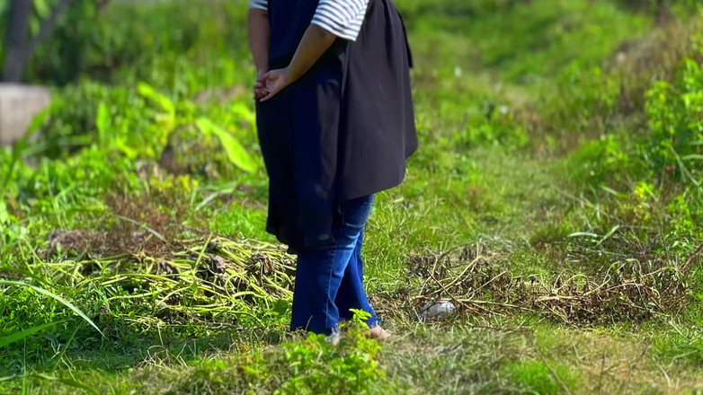 Your Boy's Cum: Ragazza contadina dell'egitto dal campo di verdure alla stanza e...