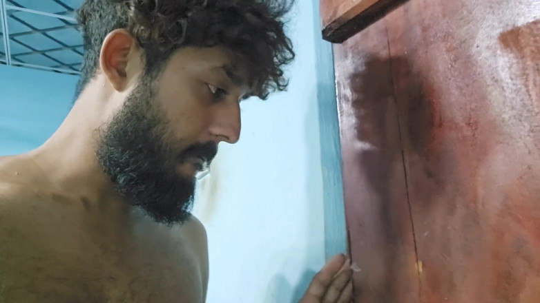 Shashi X: Krásná nevlastní sestra sleduje porno a šuká ji
