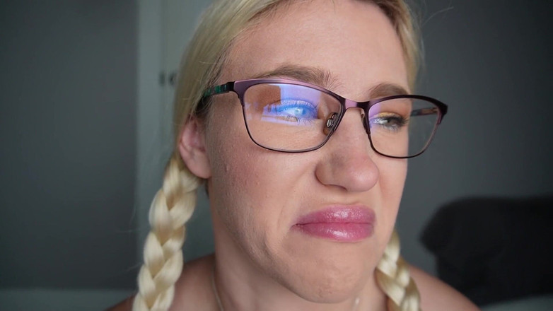 Keeks3005: Ponížení v hodině oběda