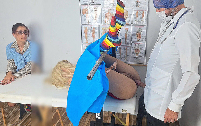 FannySquirting: ¡la Madrastra Lleva a Su Hijastra Al Ginecólogo Por Primera...