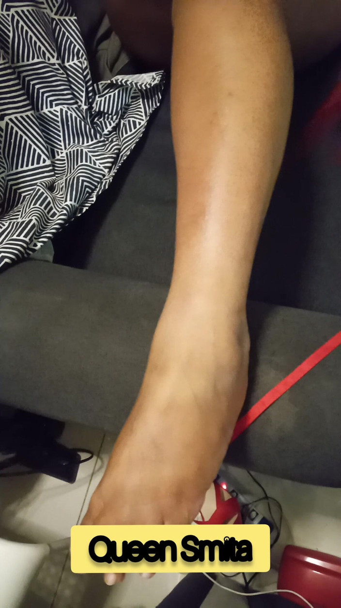 Goddess Silk Smita: Tarea dominatrix (inglés + malayo)