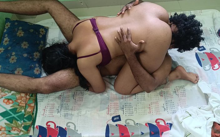 Wonder: Anushkha si kakak ipar india ngentot posisi 69 di ranjang