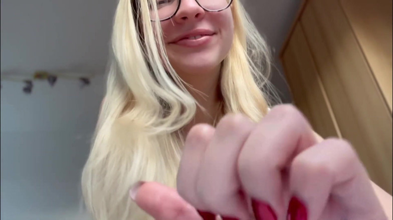 Goddess BellaRae: Hi Midget Giantess Asmr