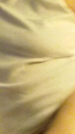 BBW nurse Vicki adventures with friends: Awek Belanda seksi menghisap hidungnya dengan pantat bogel