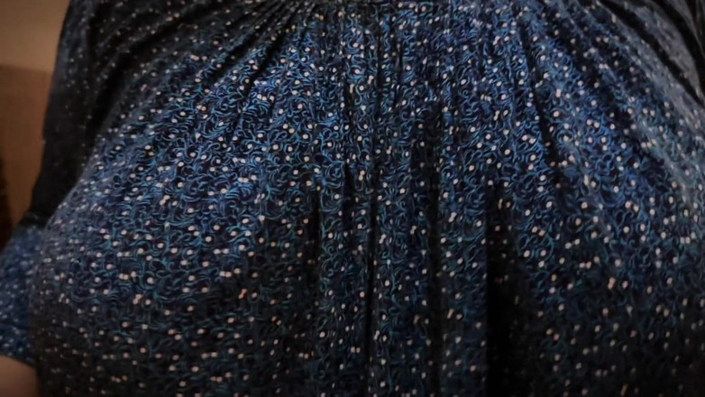 Aria Mia: Ibu tiri panas yang cantik berpantat besar pada waktu pagi...