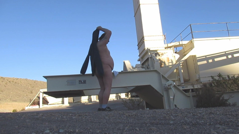 The porky pervert: Empty Gravel Yard Cum