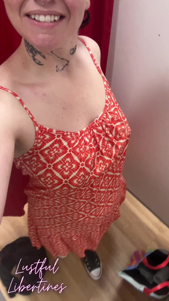 Lustful Libertines: Zbyt Desperacko, Aby Utrzymać, Muszę Siusiu W Moim Kubku W...