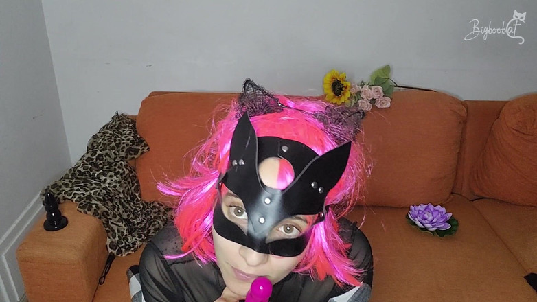 BigBoobCat: Le mie naturali, grandi tette stanno pulsando! Maschera sulla fica,...
