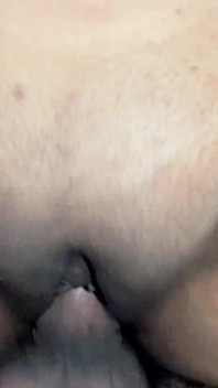 Als ik mijn sexy schoonzus naakt zag, werd mijn pik hard, toen neukte ik haar veel en ejaculeerde ik in haar kont.