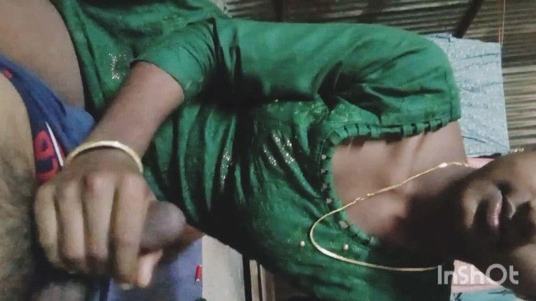 AmpleOunce283: Voda se vymkla z rukou švagrova penisu Desi Sexy video