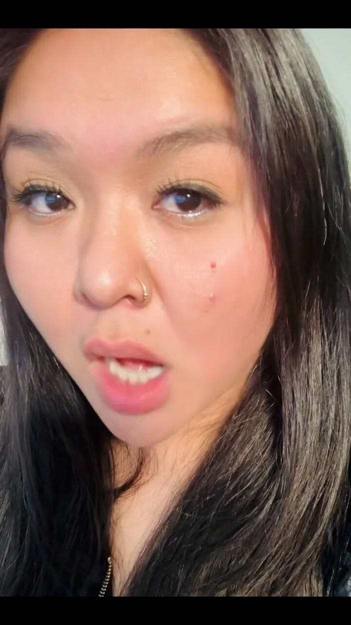 DeesDeepThroat: Bubblegum personalizat