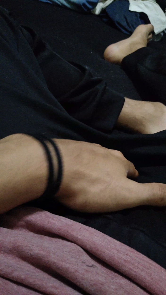 AlexAlejandro13: Provokativní doteky