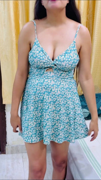 お願い、私を抱いてくれ、兄さん!インドの義理の姉妹が義理の兄に膣を舐められ、オーガズムを経験しました。彼女はヒンディー語で自分のヴァギニティを解放したいと言っています