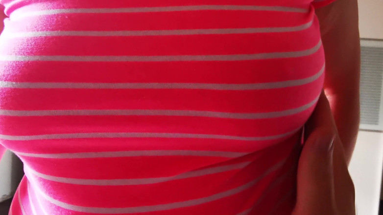 Bouncy Tits Action: Blowjob while titslapping