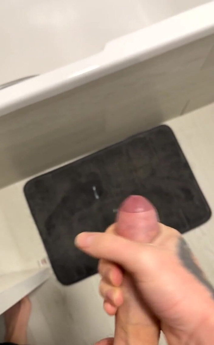 jay jenson: Stříkání všude, vsadím se, že si přeješ, abys byla tahle podložka