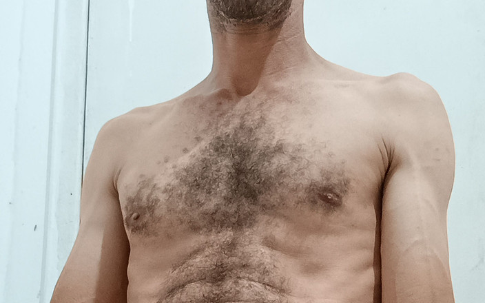 osmar1221: Kom op iedereen, kijk naar me