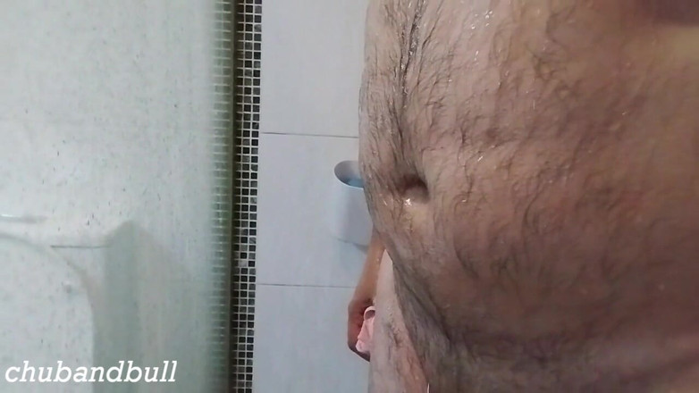 Chub_Bull: Táta ve sprše