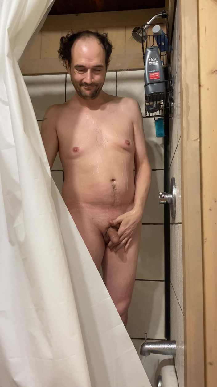 Ely marcotte: Helly Seul Dans Sa Chambre.