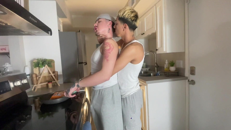 Hung Papi: Большой Хуй С Большой Хуем, Papi Cholo Трахает Бандита Спаривается С Большим Необрезаным Членом, Анальной Задницей