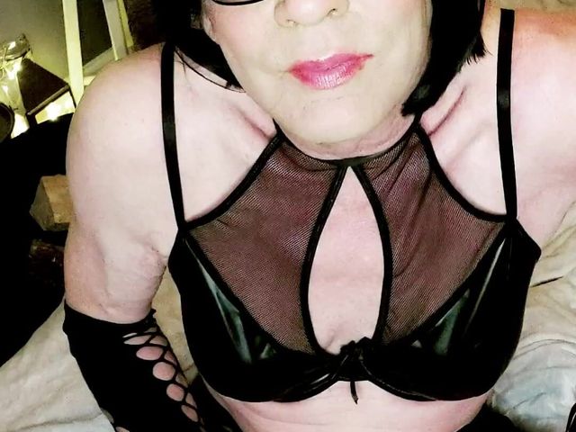 Juniper 7.3.2025 (Juniperberi crossdresser)