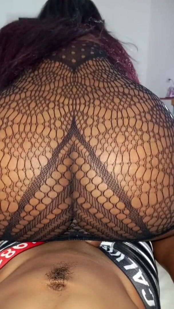 AndreaAndJean: Saya mengambil adik tiri saya ke motel buat kali pertama...