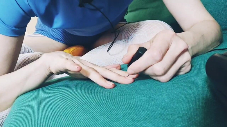 GinnaGg: Tırnaklarımı boyadım. Asmr