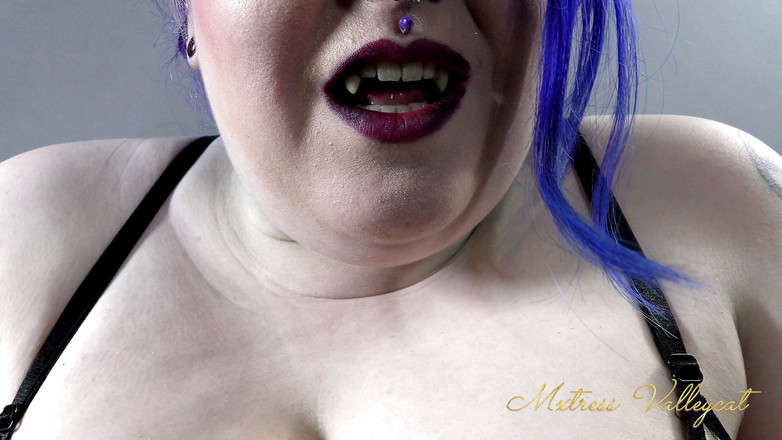 Mxtress Valleycat: Sanguine lagi ciuman