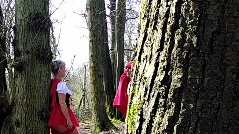 Kylie Britain Adventures: Frech im wald